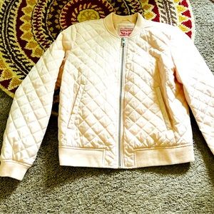 Levi’s pink lightweight quilted puffer.